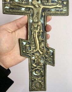 Большой крест-распятие в эмалях