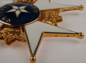 Орден Полярной звезды (швед. Nordstjärneorden) Швеция