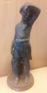 Статуэтка "мамина помощница" Касли 1965 год
