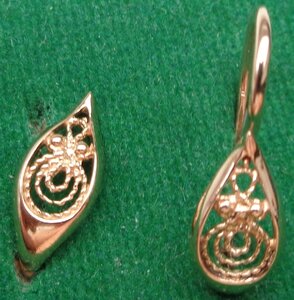 Серёжки 585 пробы со звездой