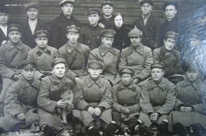 4 фото - партшкола, полшкола, форма и прочее Лодейное Поле