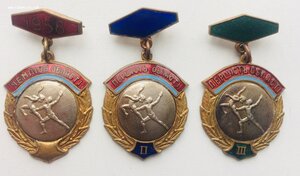 Первенство области 1958год. 1,2,3 место по акробатике