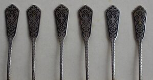 Шесть позолоченных серебряных ложек. 875 с звездой 9БЮ