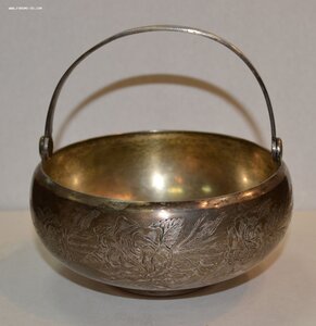 Конфетница. Серебро 875 пробы.