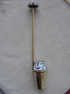 Заварница (ситечко) для чая. Серебро 916. Эмаль.