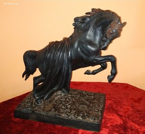 Конь с попоной ,Касли 1954 г,