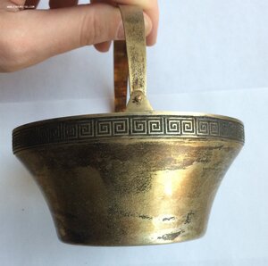 Массивная серебряная сахарница СССР. Родная коробка.