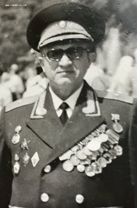 Колодка с выслугой КГБ