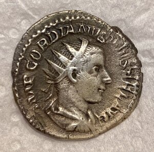 Серебряная монета. Рим, Гордиан III, антониниан