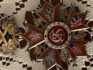 Чехословакия орден белого Льва 3 ст с мечами и без