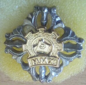 Монгольский знак (золото, серебро)
