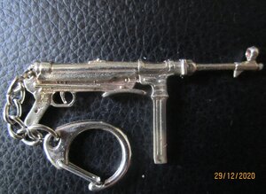 Брелок МР-40