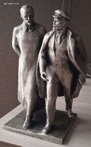 Монументскульптура Ленин и Дзержинский Автор Плискин А.Г.