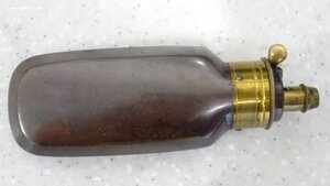 Антикварный пистолет Адамса в родной коробке