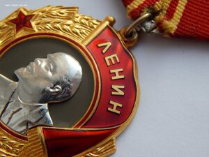 Орден Ленина  №349000. Состояние.