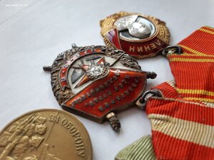 Ленин 60т ,БКЗ 120т, плюс медали