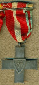 КРЕСТ ГРЮНВАЛЬДА