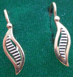 Серёжки 585 пр со звездой