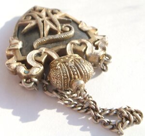 Жетон Павловское училище, серебро, именной.