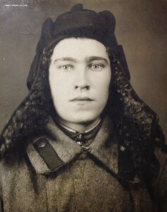 Танкист РККА в разные года