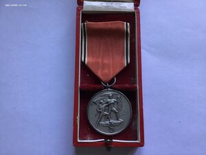 Медаль 13 марта 1938 г. в коробке