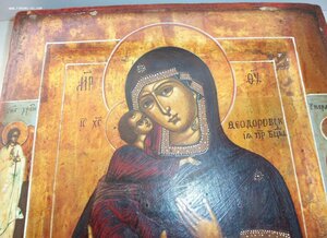 Фёодоровская икона Божьей Матери с предстоящими (ковчег,киот