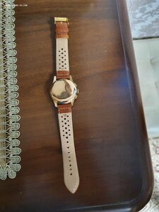 Наручные часы швейцария. Хронограф.  Винтаж. 750пр.
