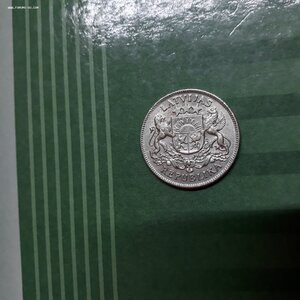 Латвия 5 и 2 лата серебро.