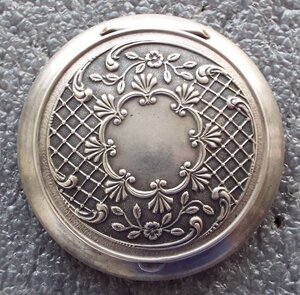 пудренница,серебро 875