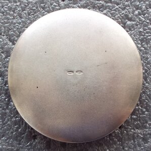 пудренница,серебро 875