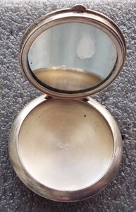 пудренница,серебро 875