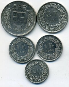 Франки швейцарские: 5, 2,1 фр ходячка