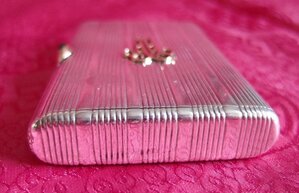 Портсигар серебро 84. Золотая накладка вензель.