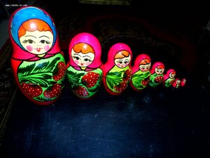 старая матрёшка клубника  7шт