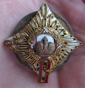 Знак Владимирского Военного Училища.