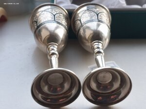 Две Рюмки большие новые в коробке.Серебро 875 пр. Вес 179 гр