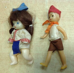 Пионер и его подруга Куклы СССР