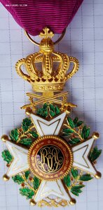 Орден Леопольда офицер, золото около 23 гр + родная коробка