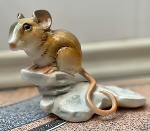Мышь Goebel.