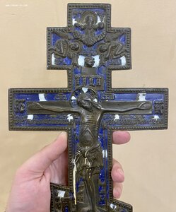 Большой крест-распятие в эмалях. Без Солнца и Луны