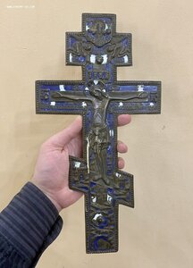 Большой крест-распятие в эмалях. Без Солнца и Луны