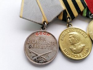 Группа из 8 медалей, три номерных
