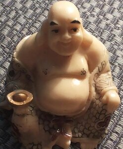Фигурки из кости. Китайские нэцкэ.