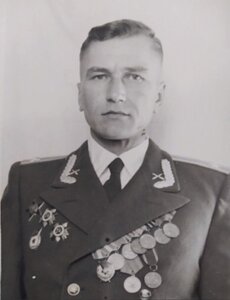 БКЗ 203т (Командир дивизиона КАТЮШ)