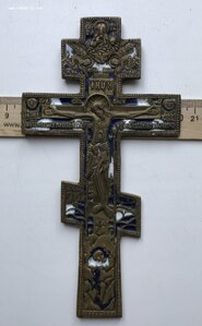 Крест-распятие с эмалями, цветочный орнамент, 19 х 10 см