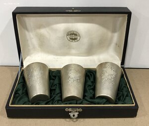 Три серебряных стопы 875 пробы, в коробке.
