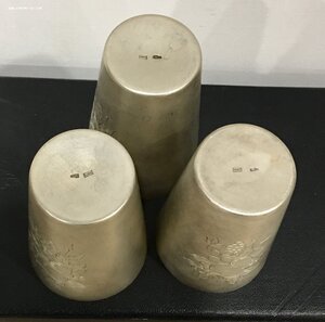 Три серебряных стопы 875 пробы, в коробке.