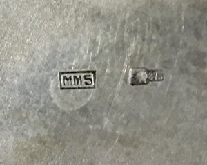 Три серебряных стопы 875 пробы, в коробке.