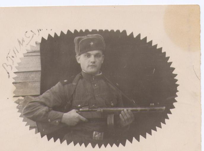 ф. боец с ППШ