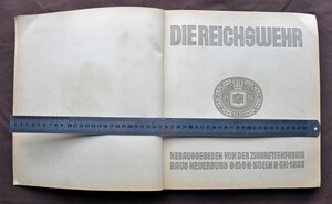 Книга альбом "Die Reichsswehr" 1933